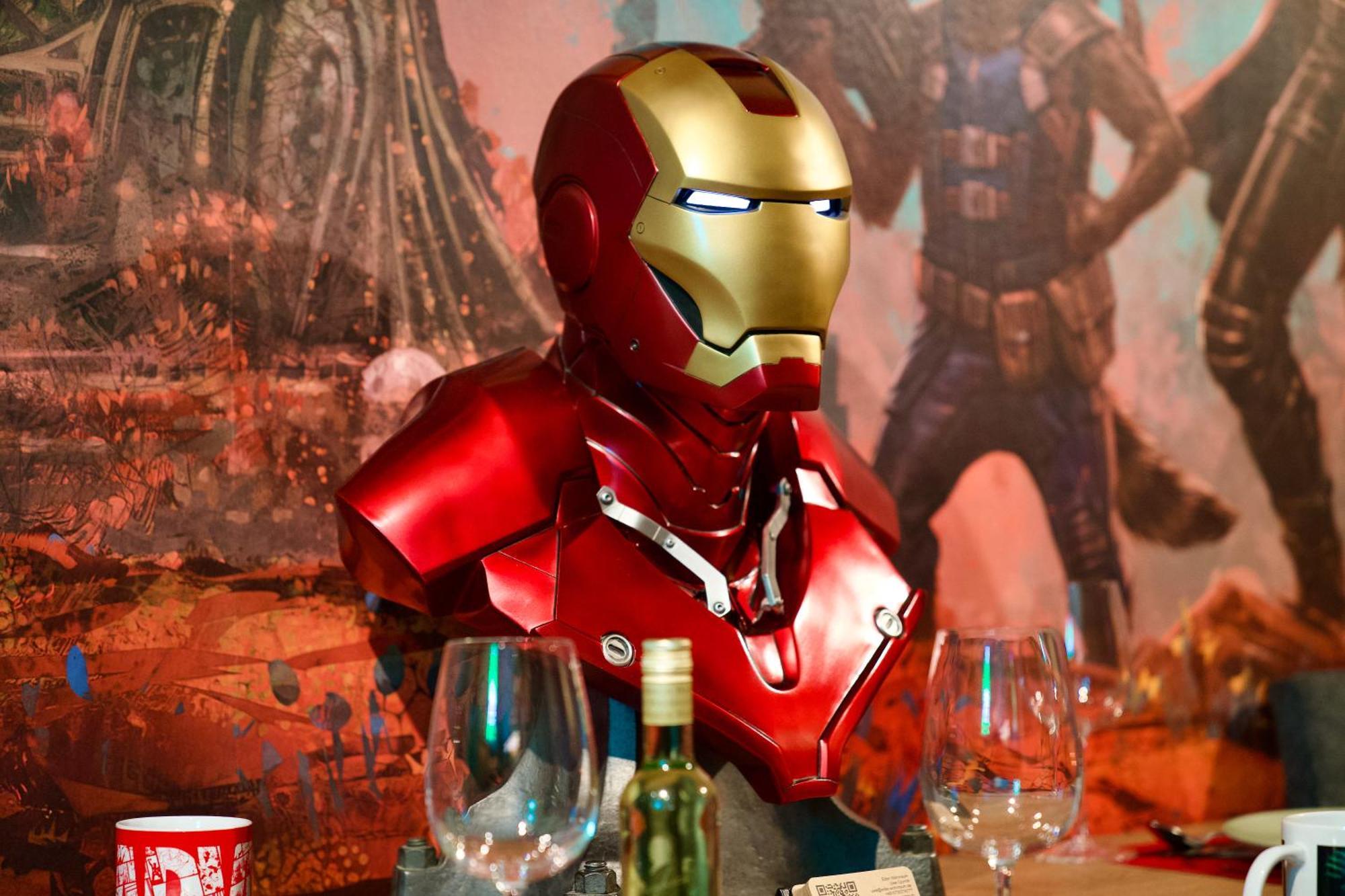 Edler Wohnraum Disney Marvel Studio Mit Balkon, Boxspringbett, Kaffeevollautomat, Lift & Parkplatz Chemnitz Exterior foto